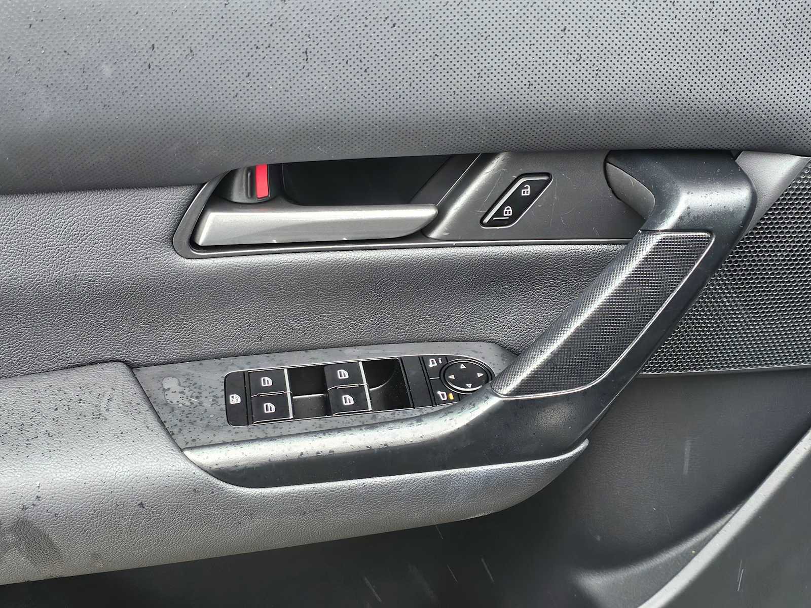 Used 2024 MAZDA CX-50 AWD 2.5 S w/ Preferred Package image 24