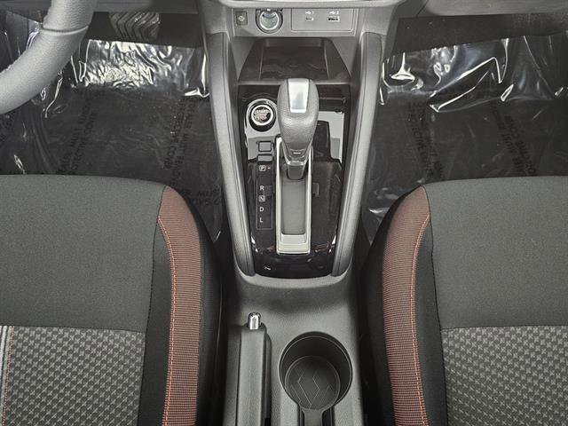 New 2025 Nissan Versa SR image 34
