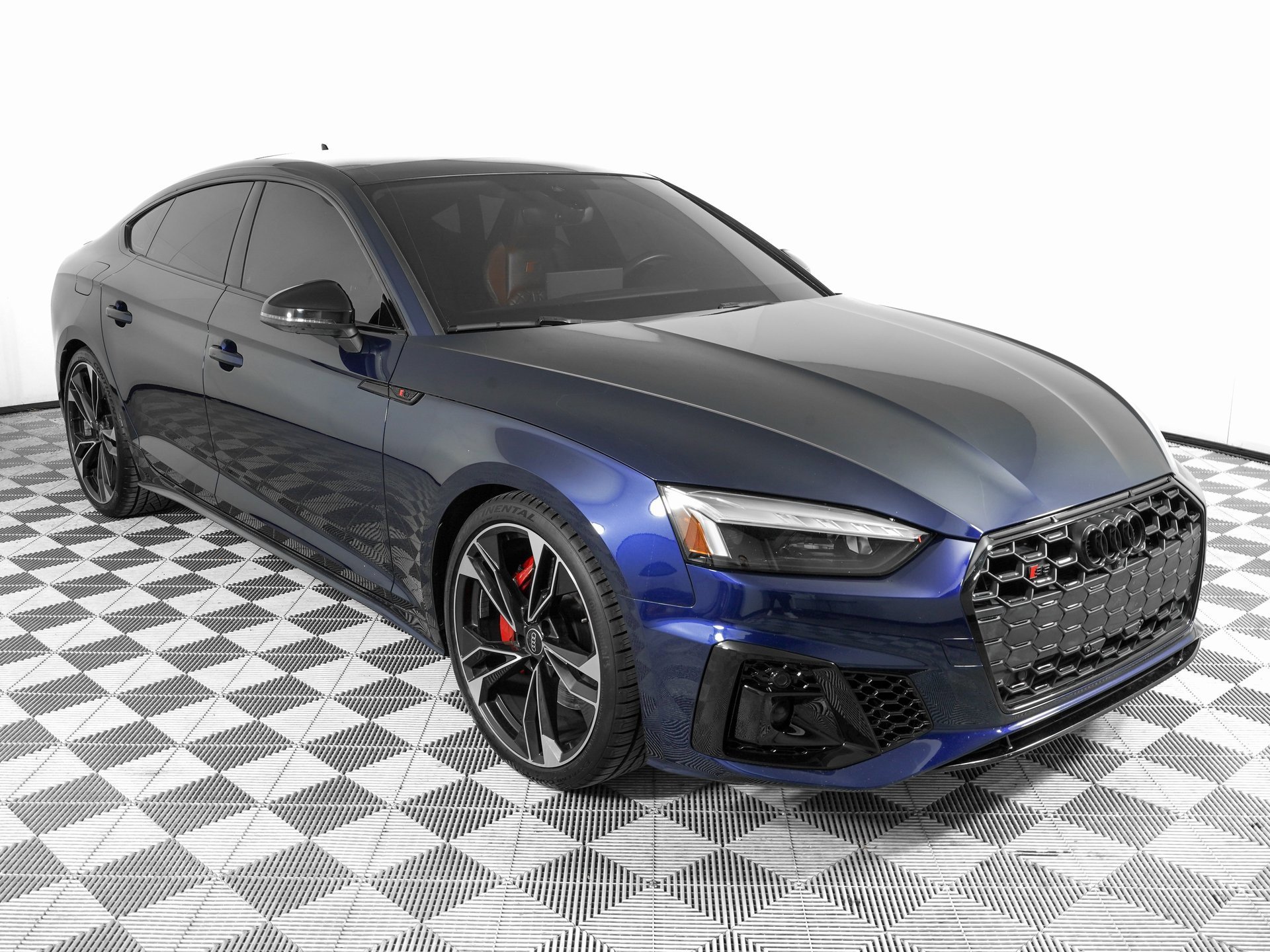 Used 2022 Audi S5 Premium Plus w/ Premium Plus Package image 3