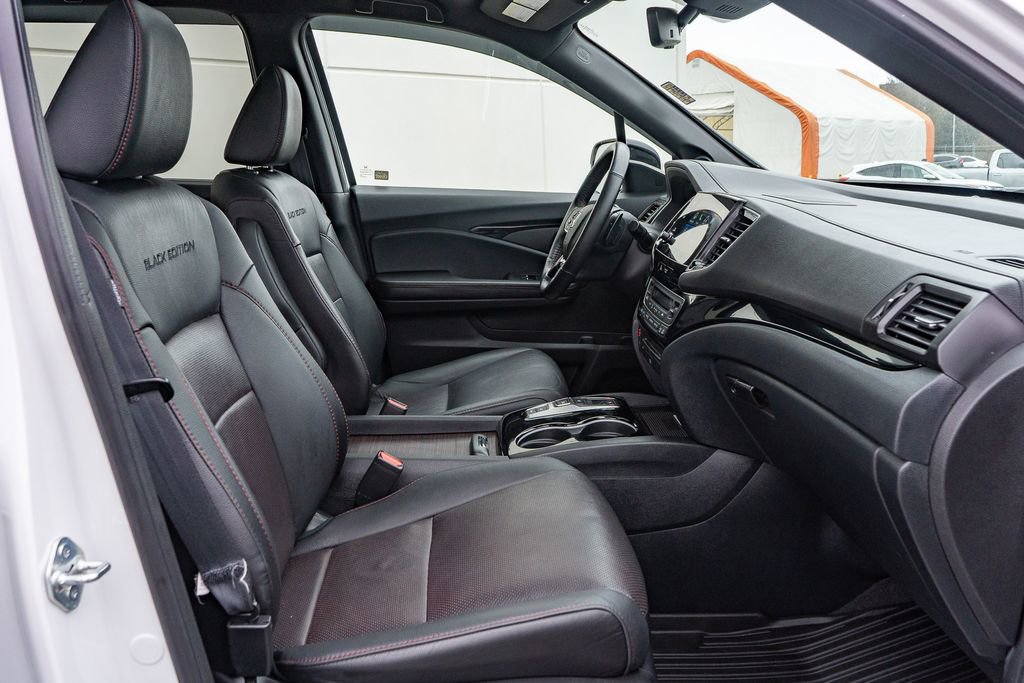 Certified 2022 Honda Pilot Black Edition image 26