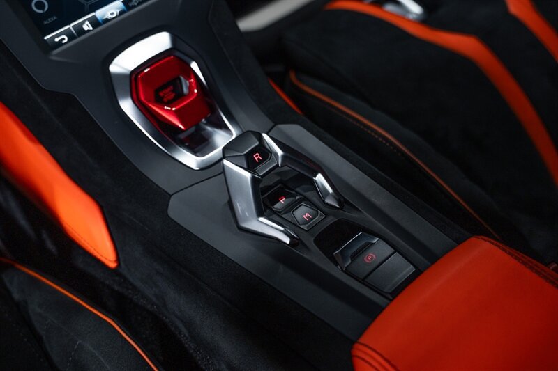 Used 2022 Lamborghini Huracan STO RWD image 51