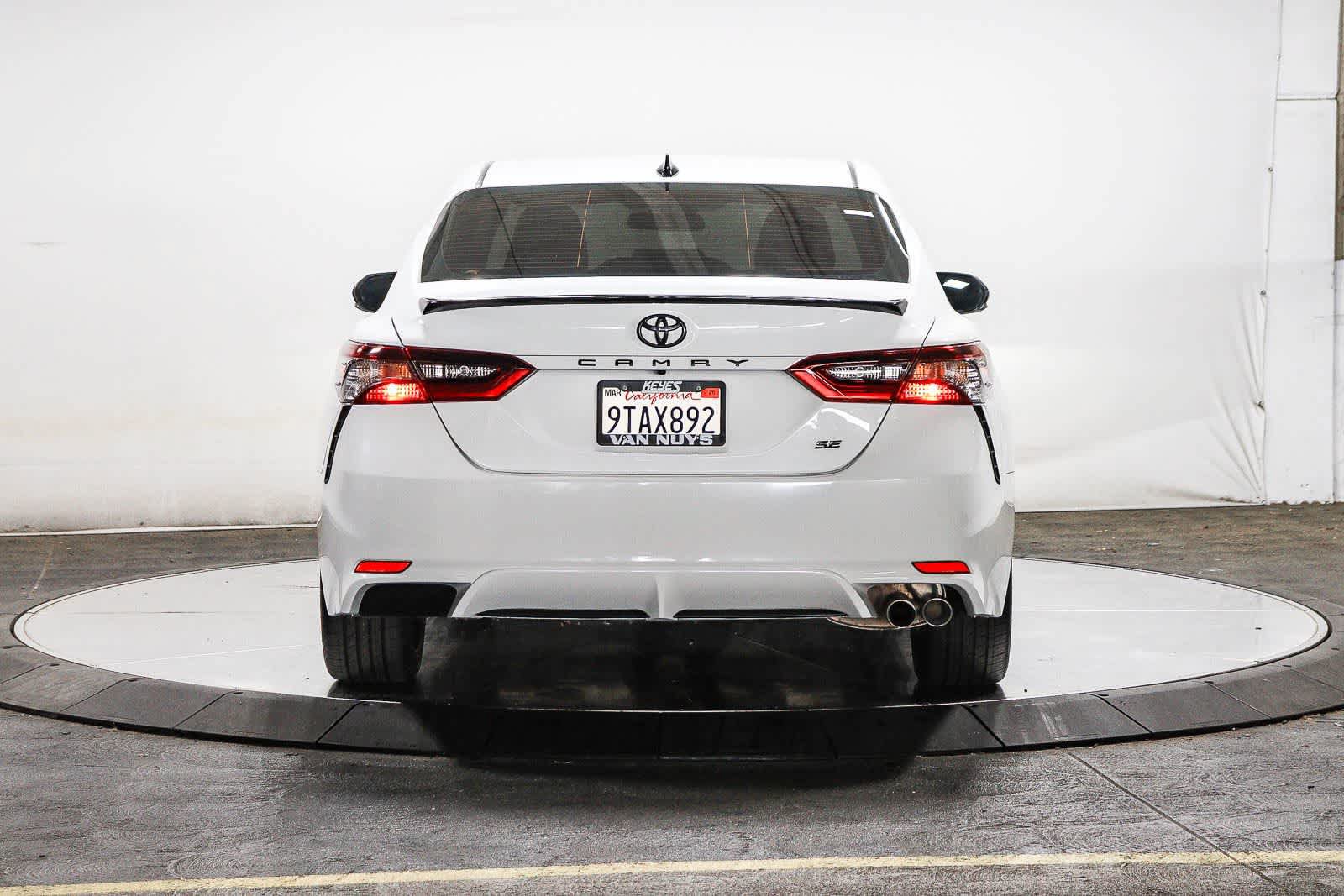 Certified 2023 Toyota Camry SE FWD image 4