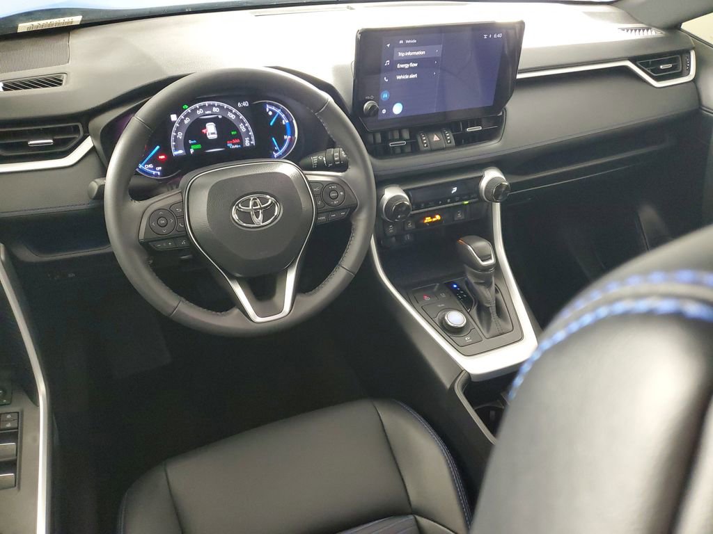 Used 2024 Toyota RAV4 XSE image 15