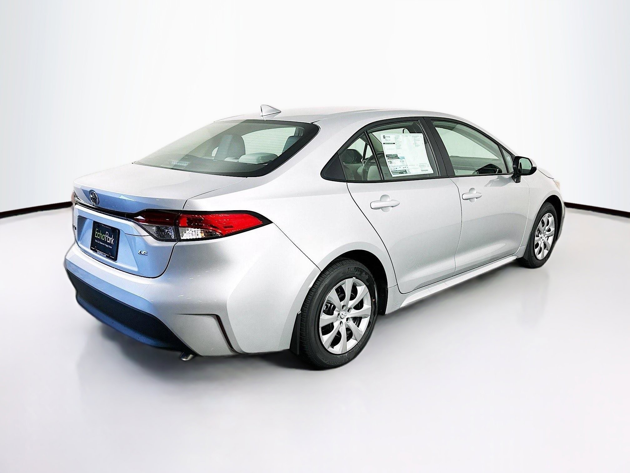 Used 2026 Toyota Corolla LE image 9