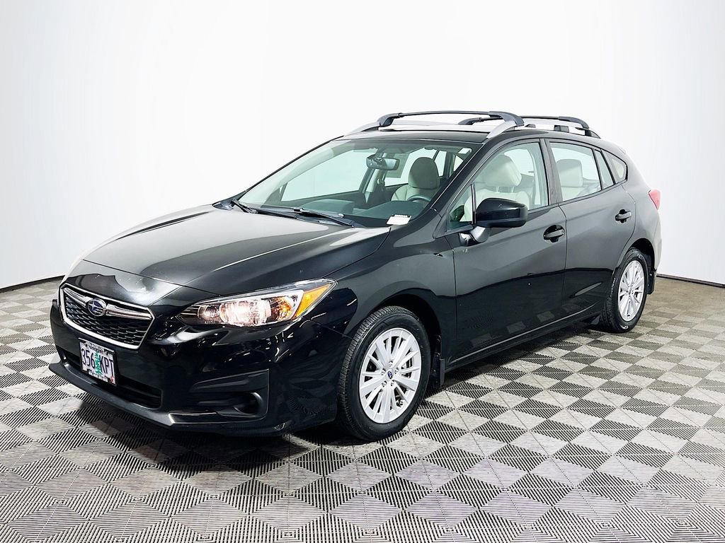 Used 2018 Subaru Impreza 2.0i Premium image 4
