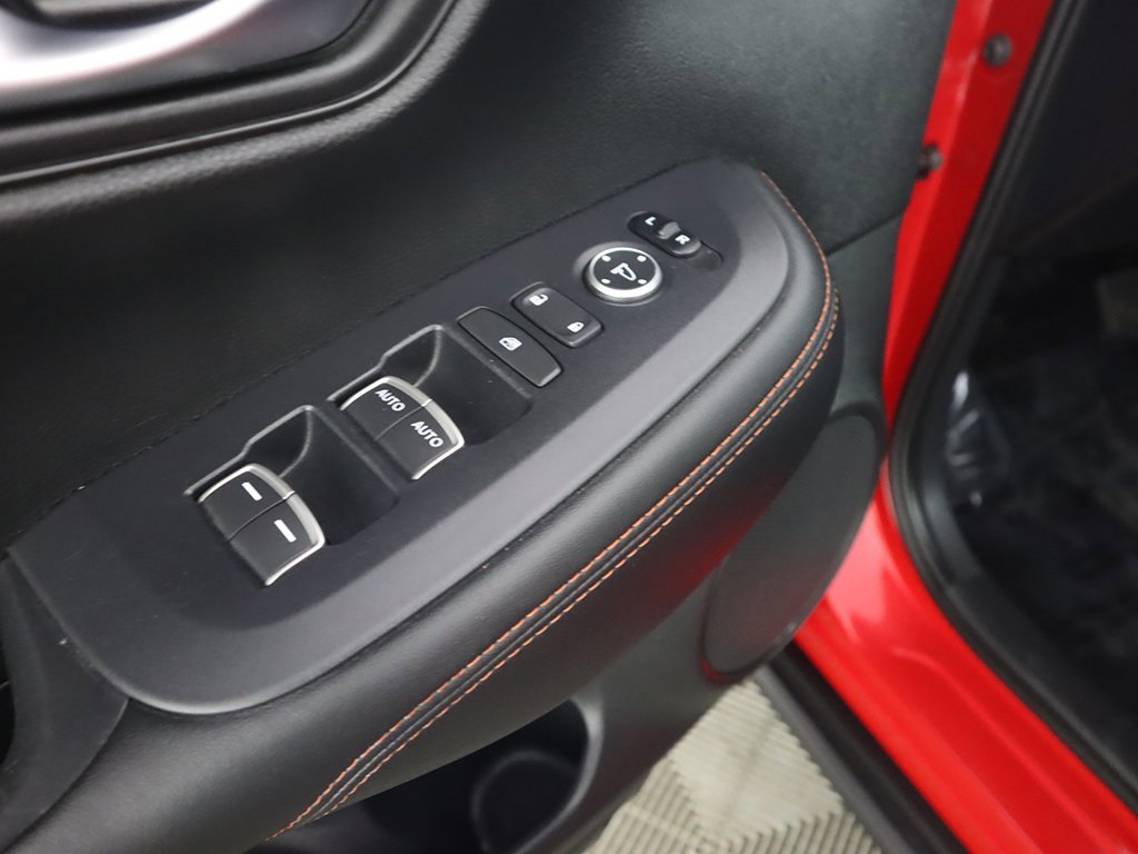 Used 2025 Honda HR-V Sport image 36