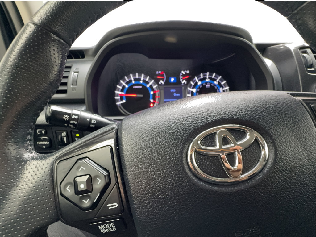 Used 2019 Toyota 4Runner Limited AWD/4WD image 47