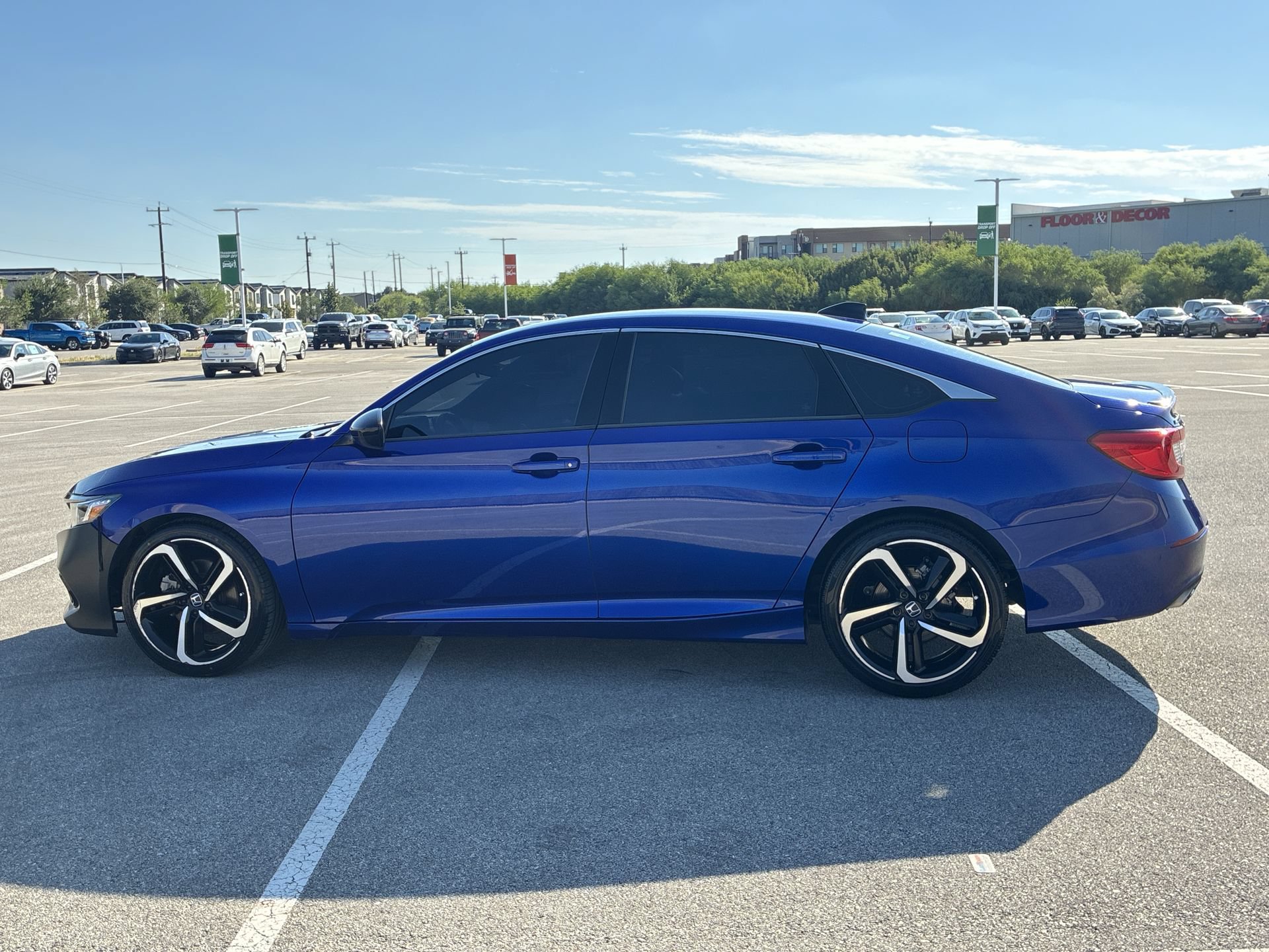 Certified 2022 Honda Accord Sport image 3