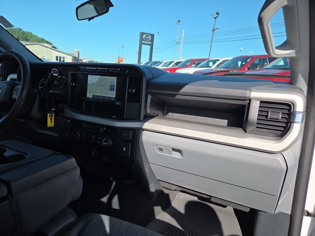 Used 2023 Ford F250 XL w/ STX Appearance Package AWD/4WD image 13