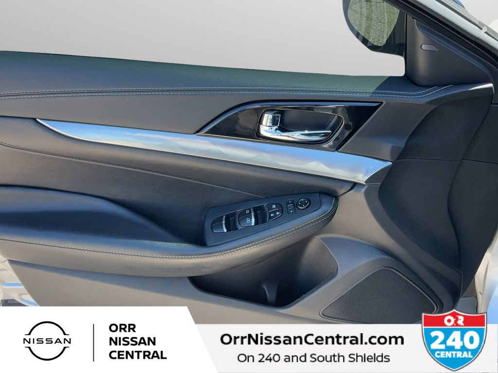 Used 2021 Nissan Maxima 3.5 SV w/ Floor Mat Group FWD image 16