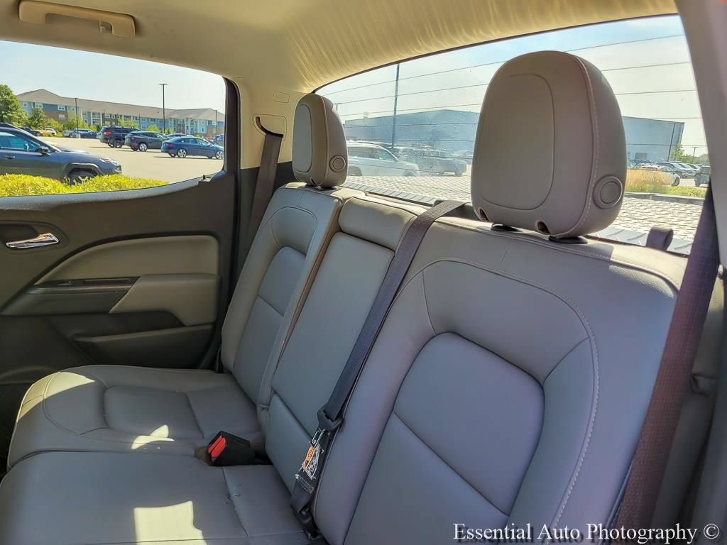 Used 2015 Chevrolet Colorado LT w/ Luxury Package RWD image 11