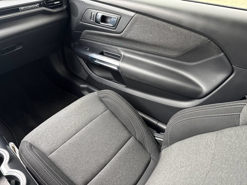 Used 2024 Ford Mustang GT RWD image 14