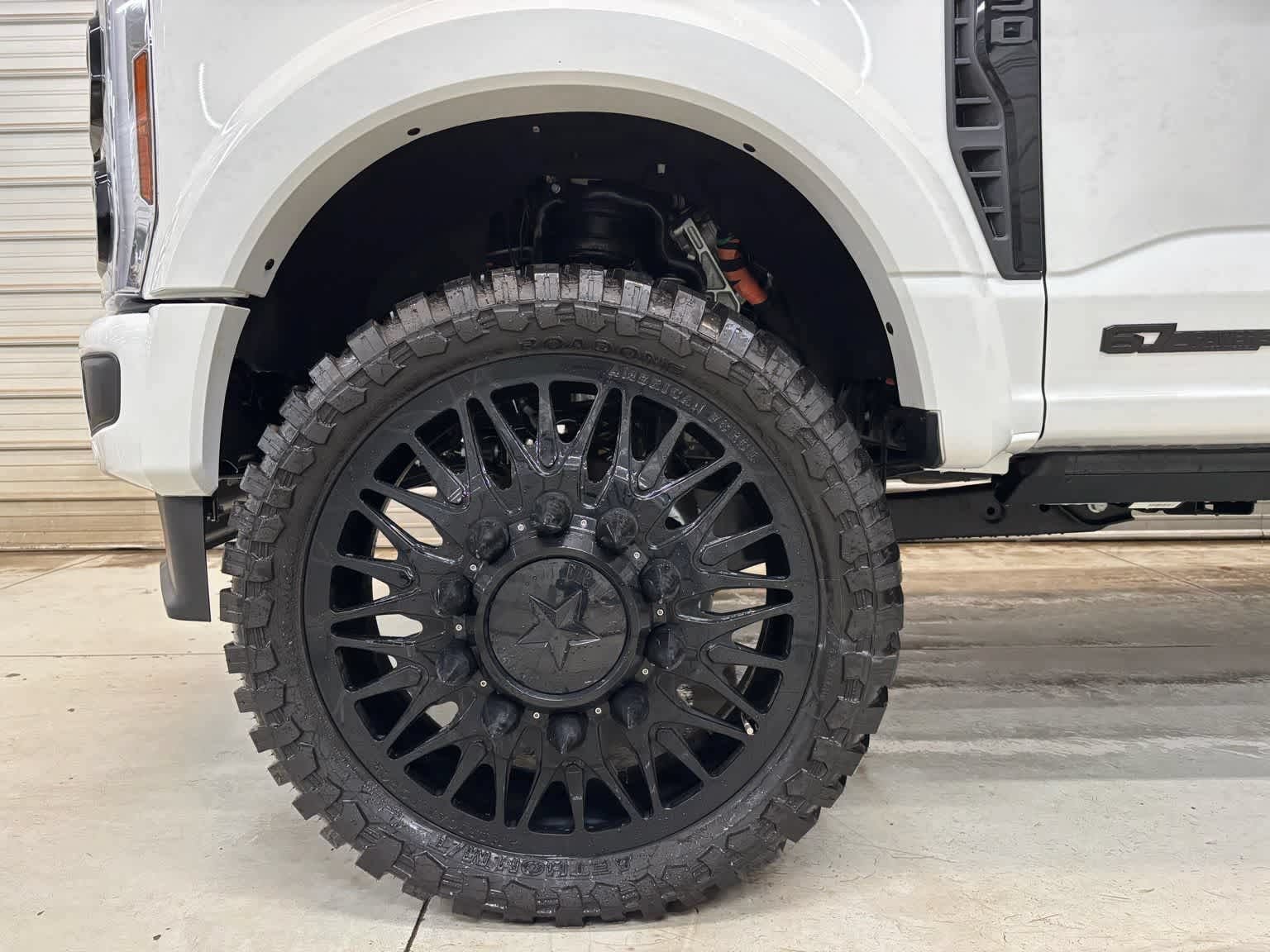 Used 2025 Ford F450 Platinum AWD/4WD image 4
