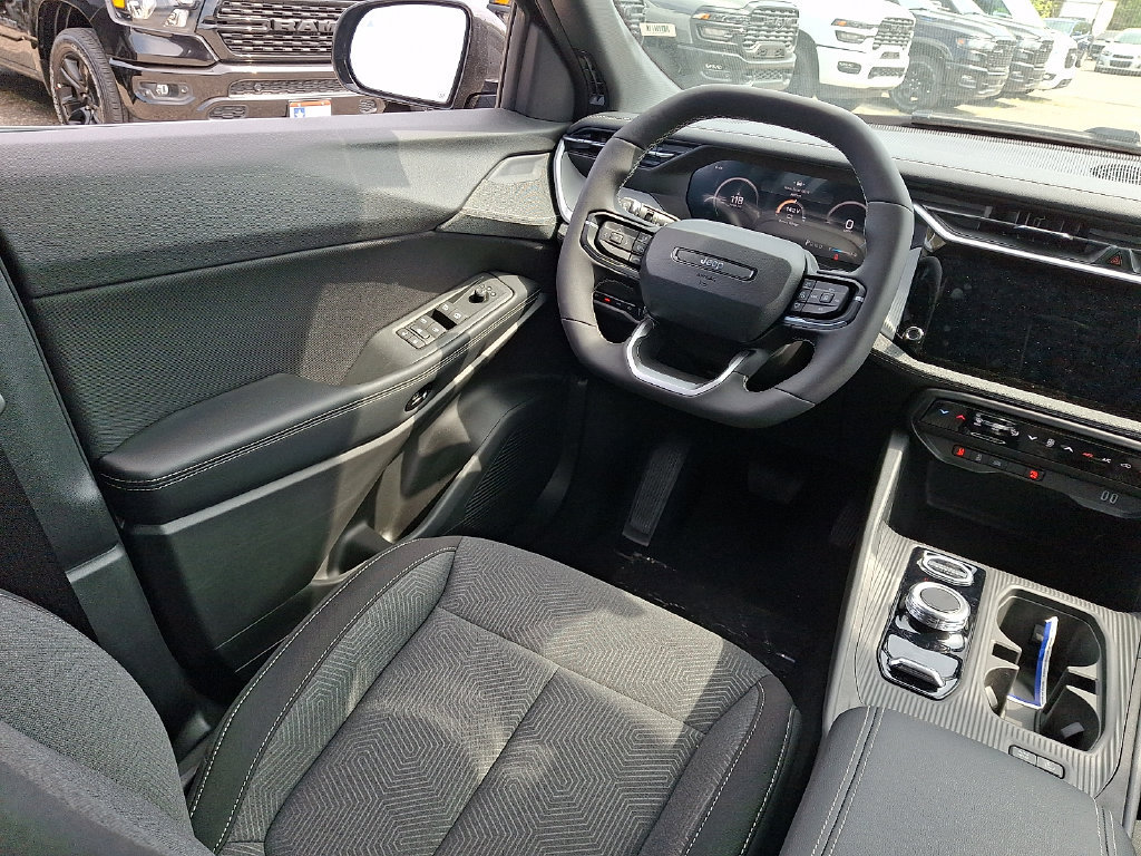 New 2026 Jeep Cherokee Laredo AWD/4WD image 10