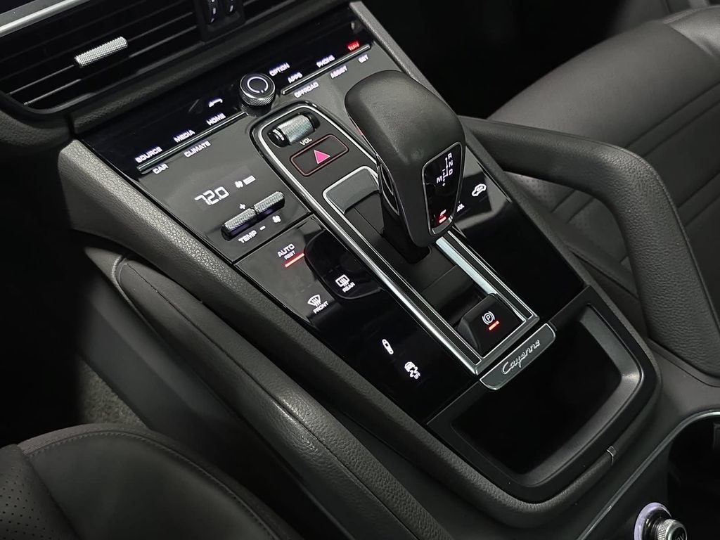 Certified 2020 Porsche Cayenne AWD/4WD image 20