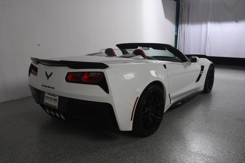 Used 2017 Chevrolet Corvette Grand Sport RWD image 22