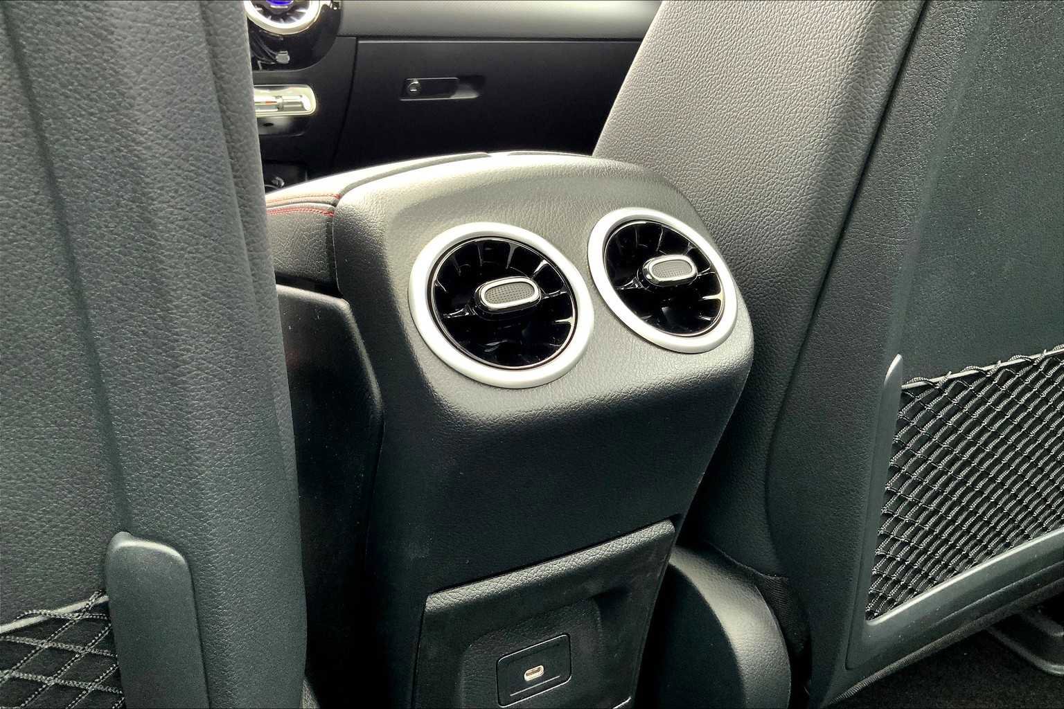 Certified 2026 Mercedes-Benz CLA 250 4MATIC image 22