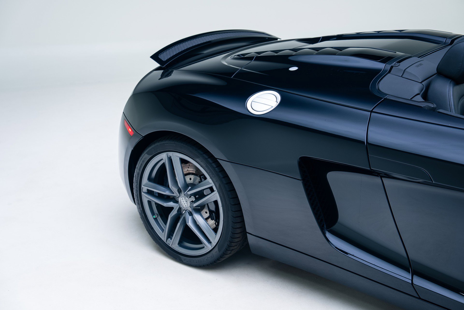 Used 2014 Audi R8 V8 image 10