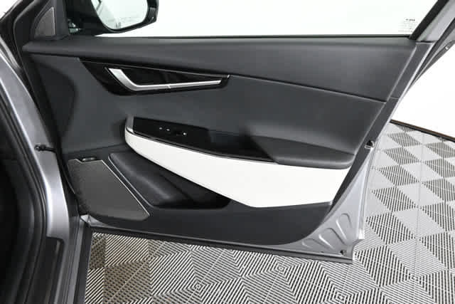 Used 2024 Kia EV6 GT-Line w/ GT-Line White Seat Package image 13