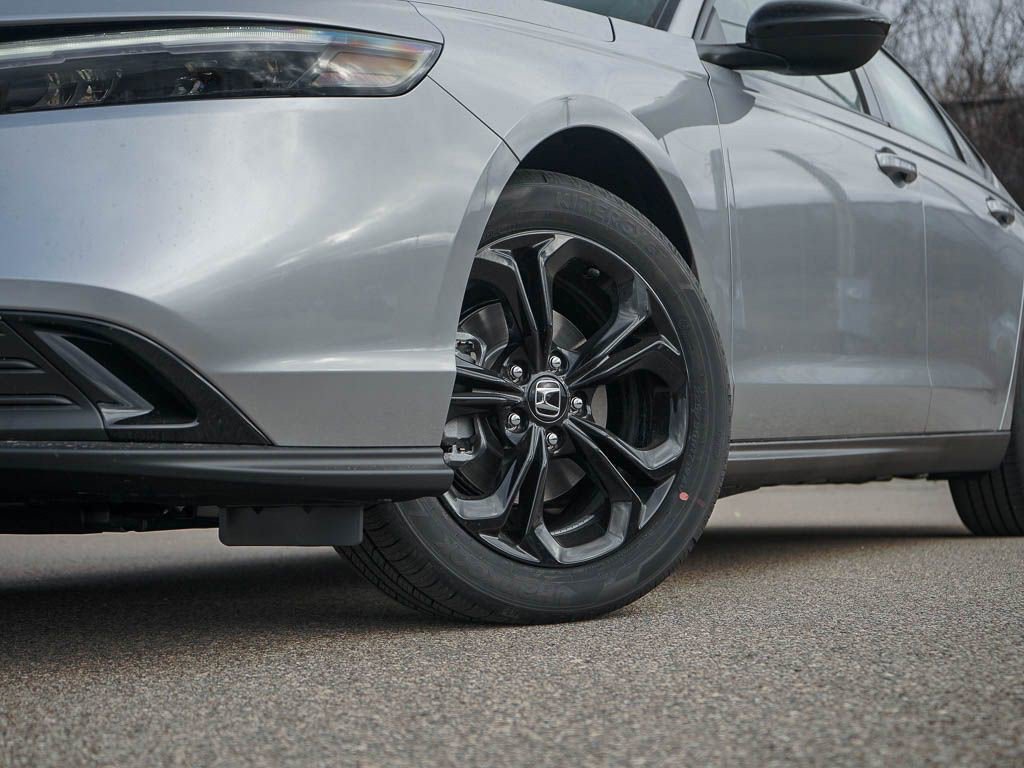 New 2025 Honda Accord SE image 6