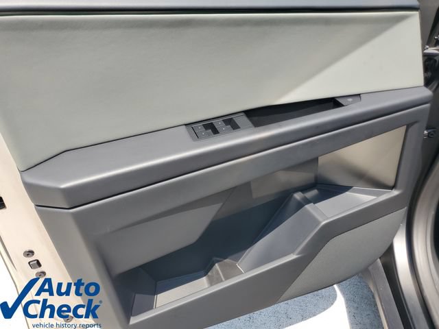 Used 2024 Tesla Cybertruck AWD Crew Cab image 20