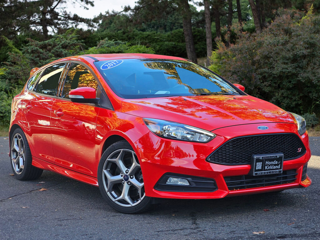 Used 2017 Ford Focus ST
