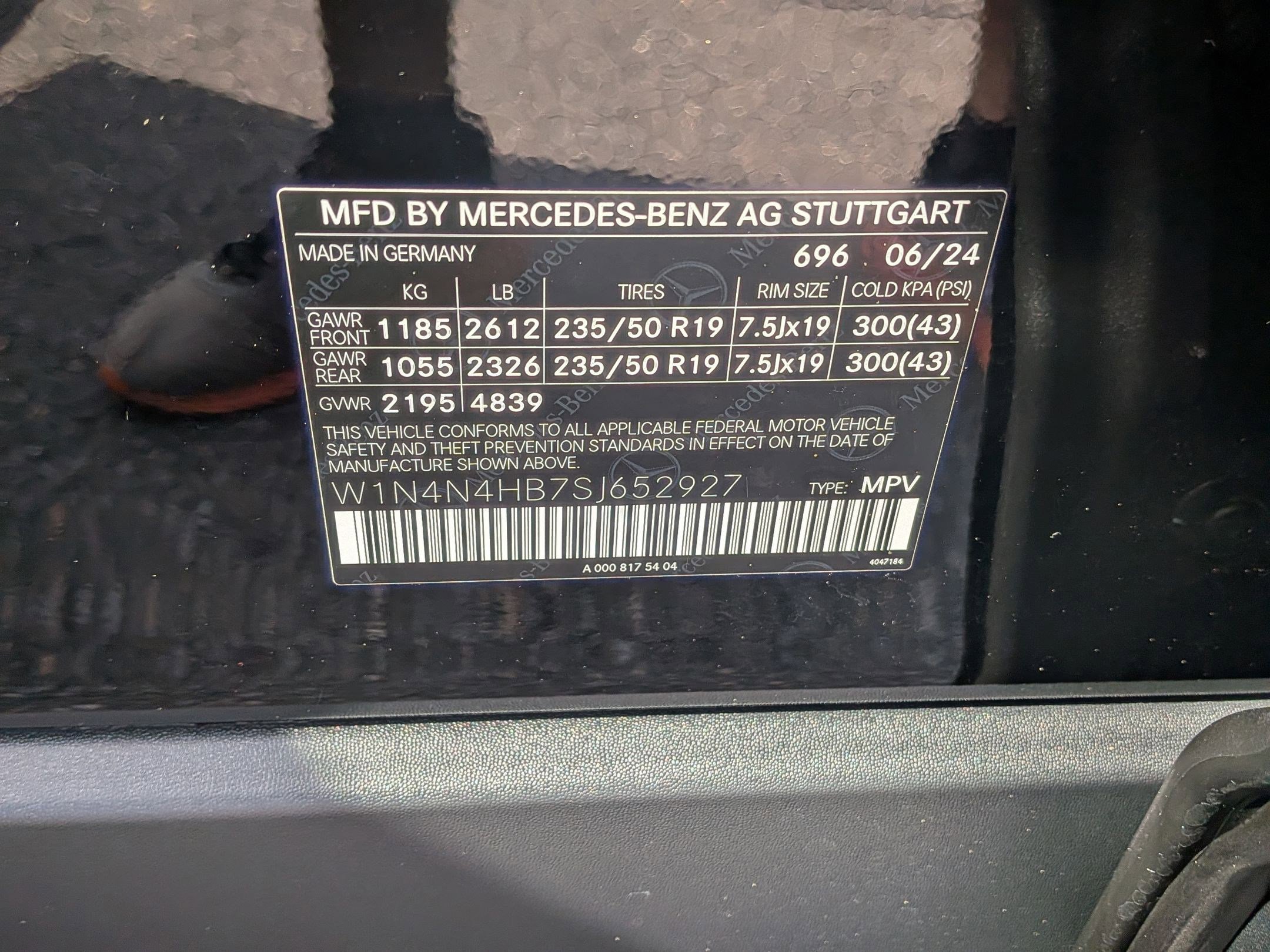 Certified 2025 Mercedes-Benz GLA 250 4MATIC image 38