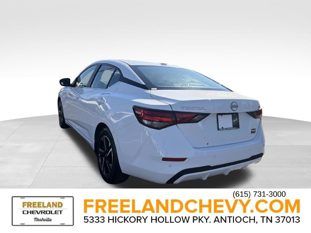 Used 2024 Nissan Sentra SV FWD image 5
