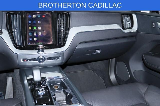 Used 2025 Volvo XC60 B5 Plus AWD/4WD image 24