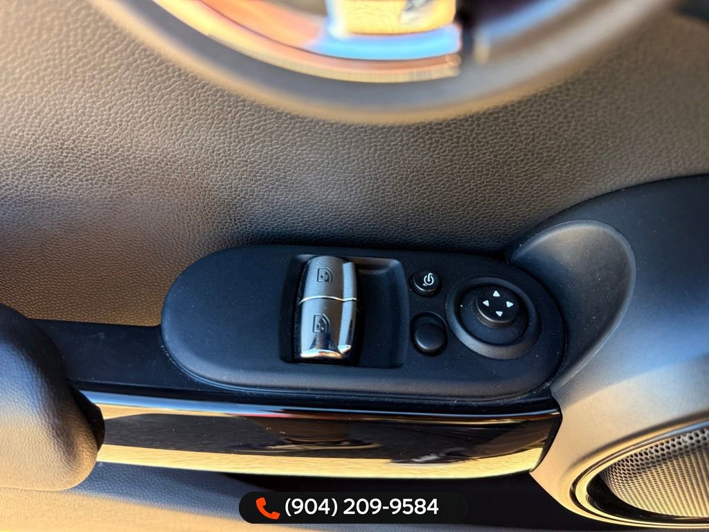 Used 2019 MINI Cooper S w/ Premium Package image 24