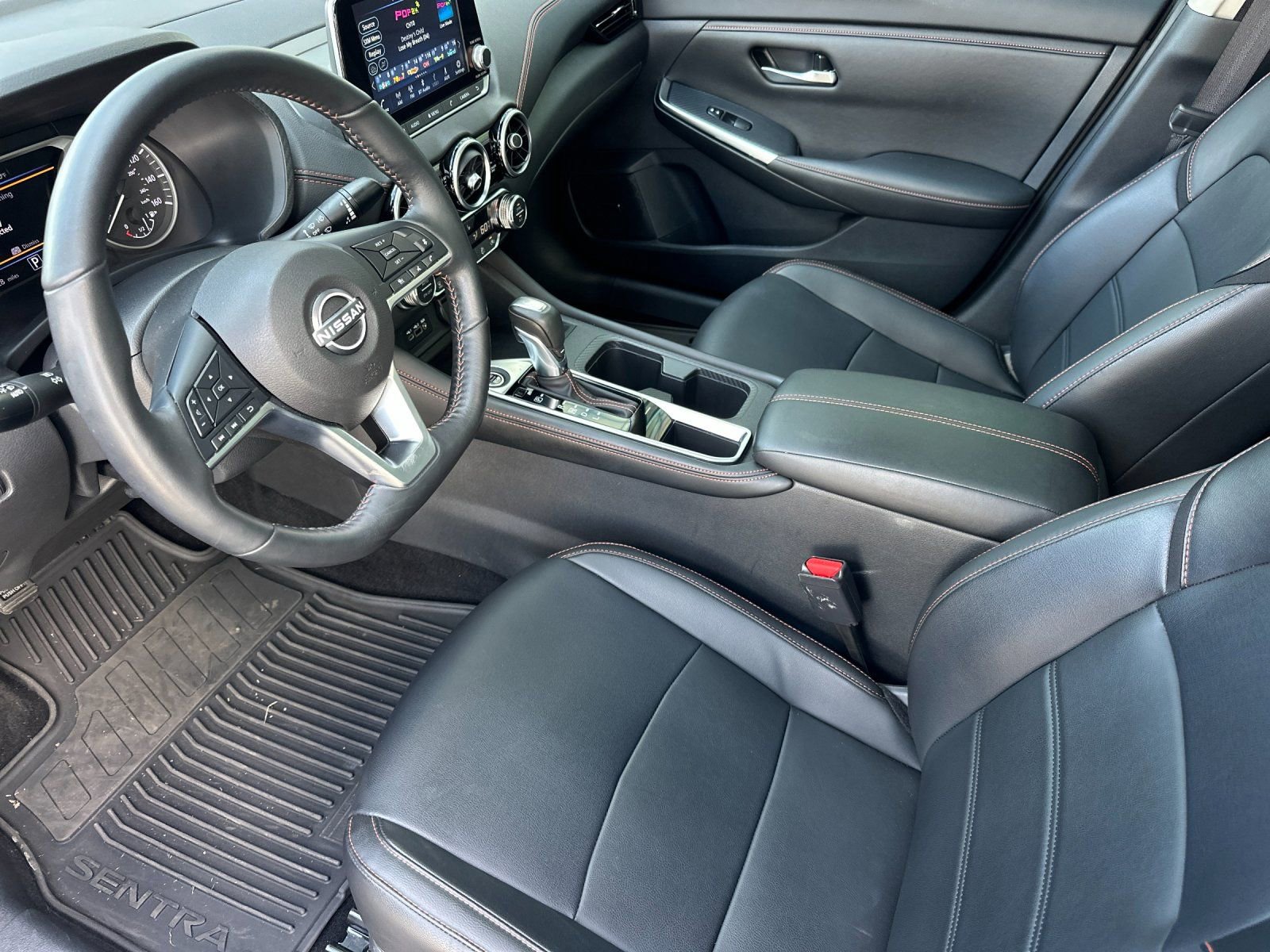 Used 2024 Nissan Sentra SR w/ SR Premium Package FWD image 9