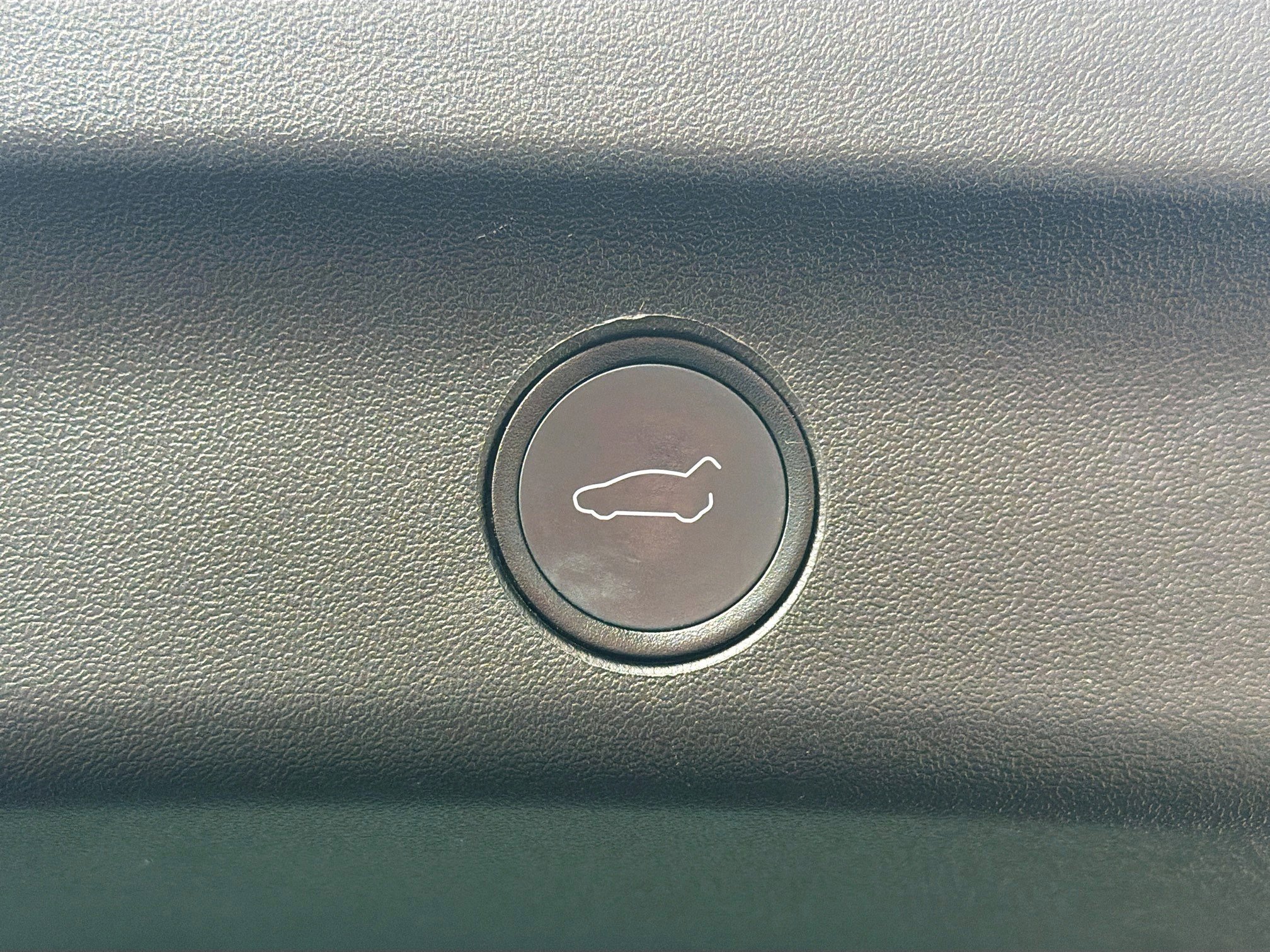 Used 2021 Tesla Model Y Long Range image 29