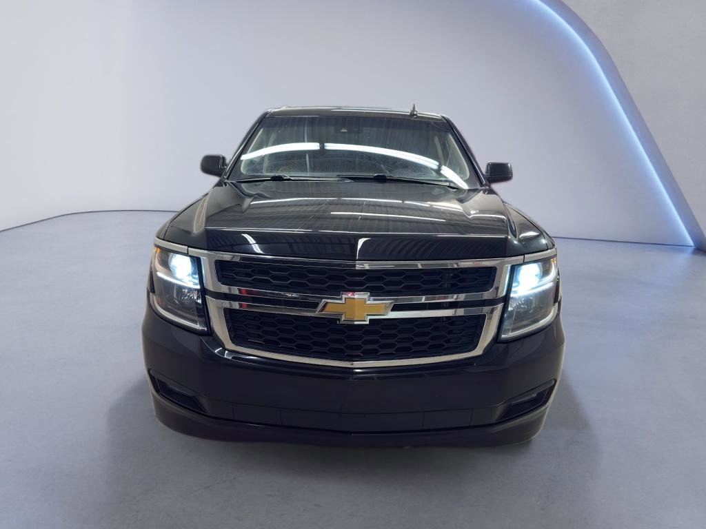 Used 2015 Chevrolet Suburban LT w/ Luxury Package image 2