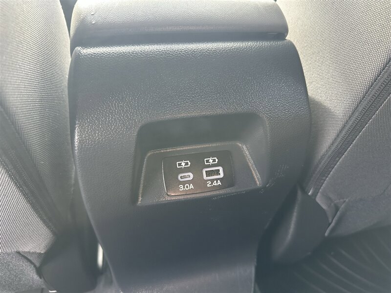 Used 2025 Subaru Crosstrek 2.0i Premium AWD/4WD image 18