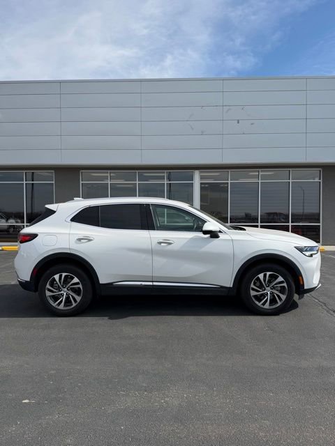 Used 2023 Buick Envision Essence image 1