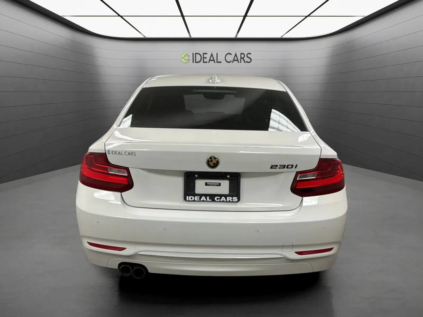 Used 2017 BMW 230i Coupe RWD image 4