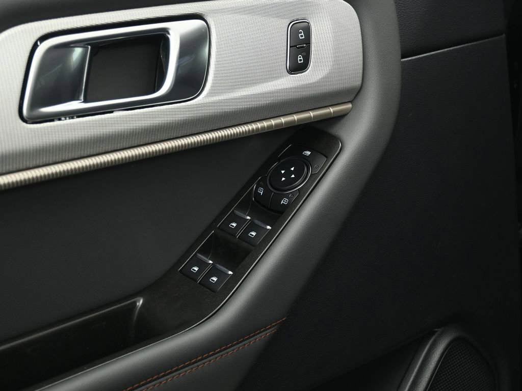 New 2026 Ford Explorer Active image 9