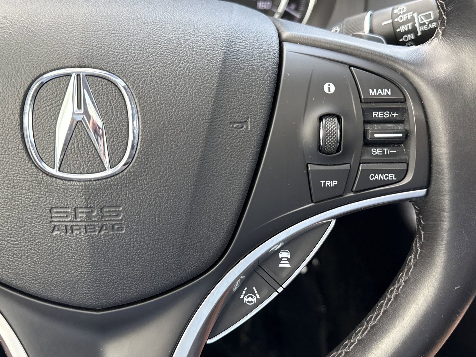 Used 2019 Acura MDX FWD image 18