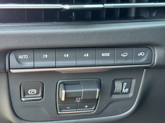 New 2026 Cadillac Escalade Sport w/ Touring Package AWD/4WD image 33