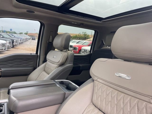 Used 2025 Ford F450 Platinum w/ Platinum Plus Package AWD/4WD image 19