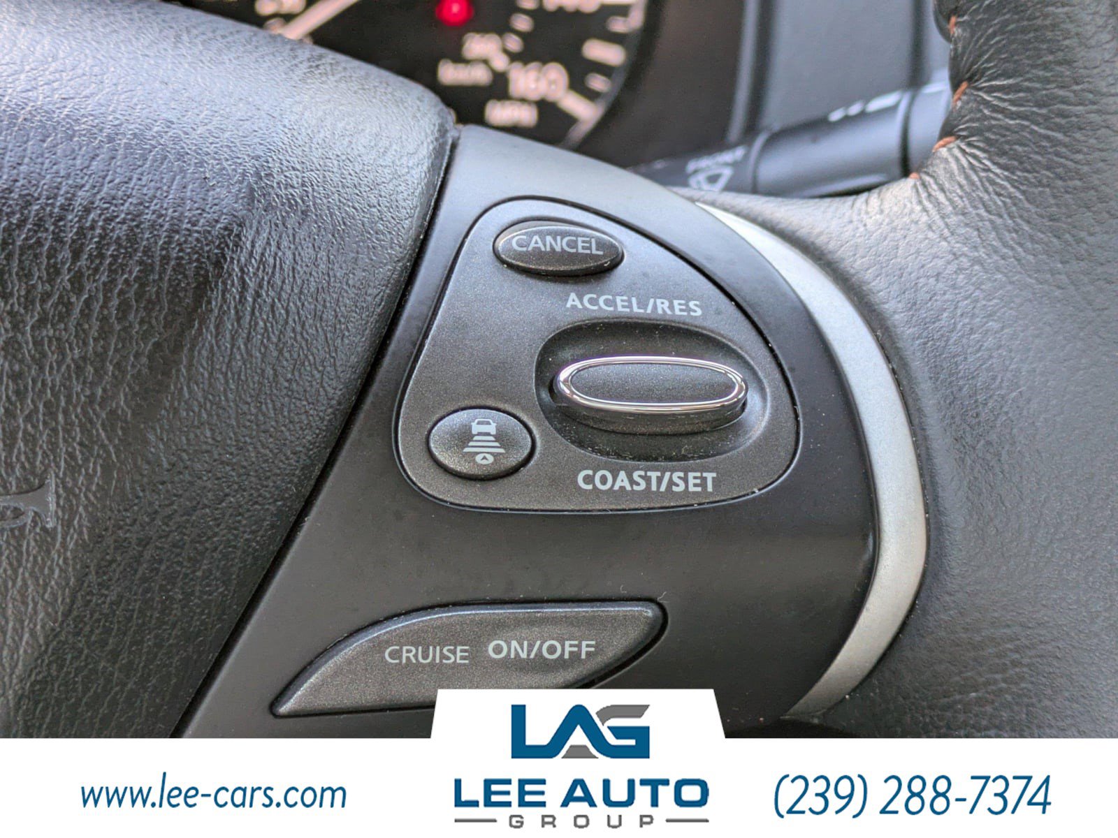 Used 2020 Nissan Pathfinder SL image 24