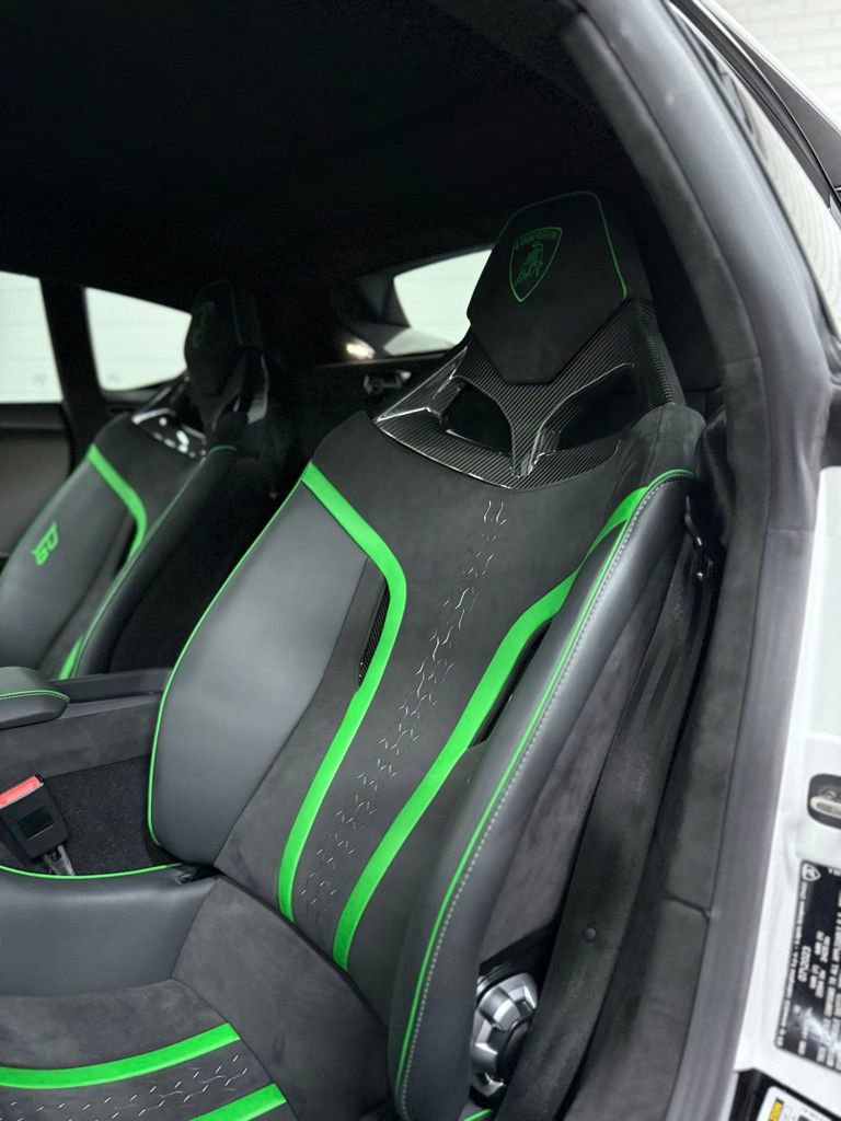 Used 2023 Lamborghini Huracan Tecnica RWD image 10