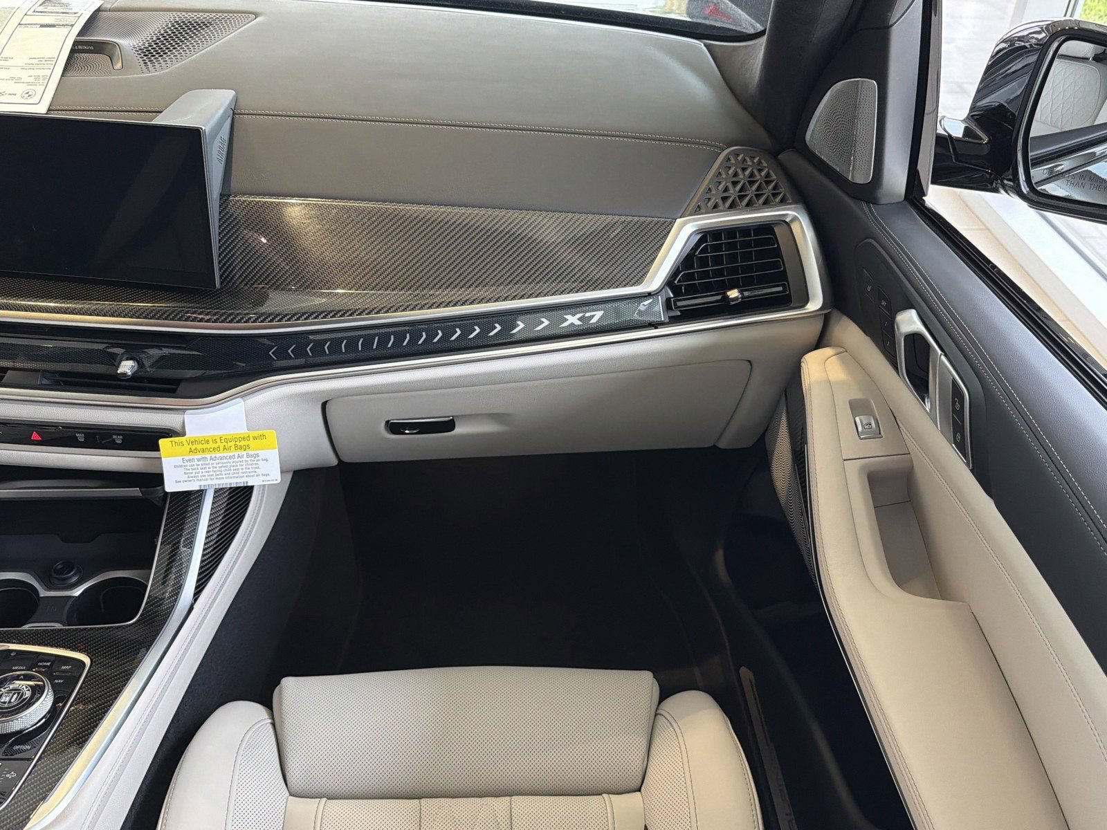 New 2026 BMW ALPINA XB7 AWD/4WD image 12