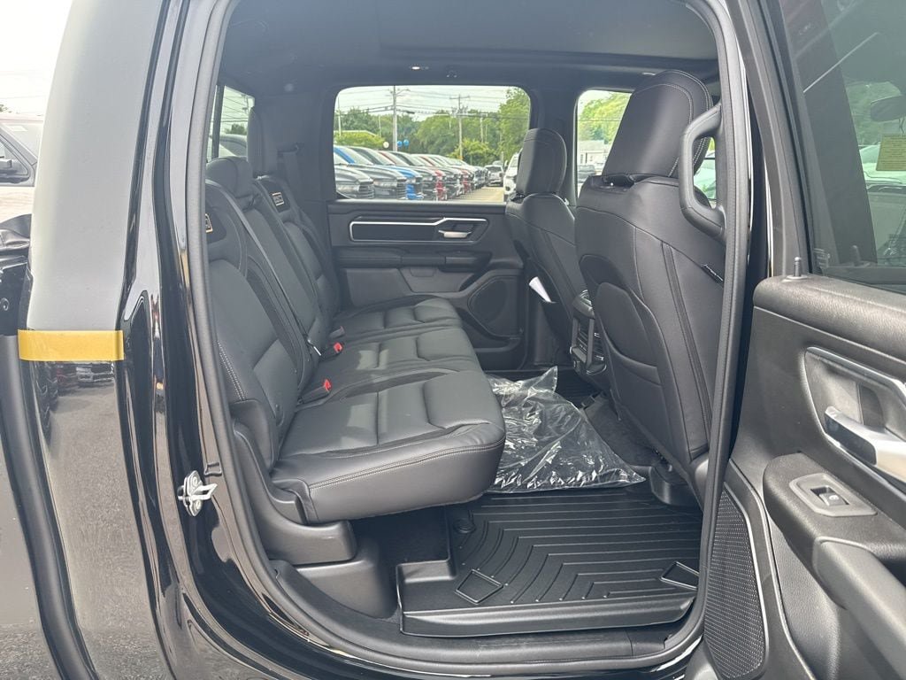 New 2026 RAM 1500 Big Horn AWD/4WD image 24