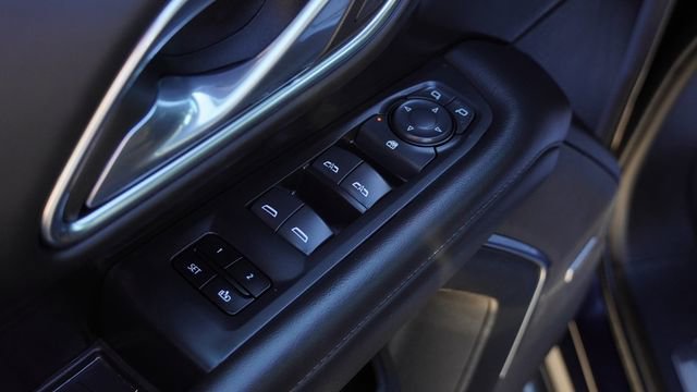 Used 2024 Chevrolet Tahoe LT image 21
