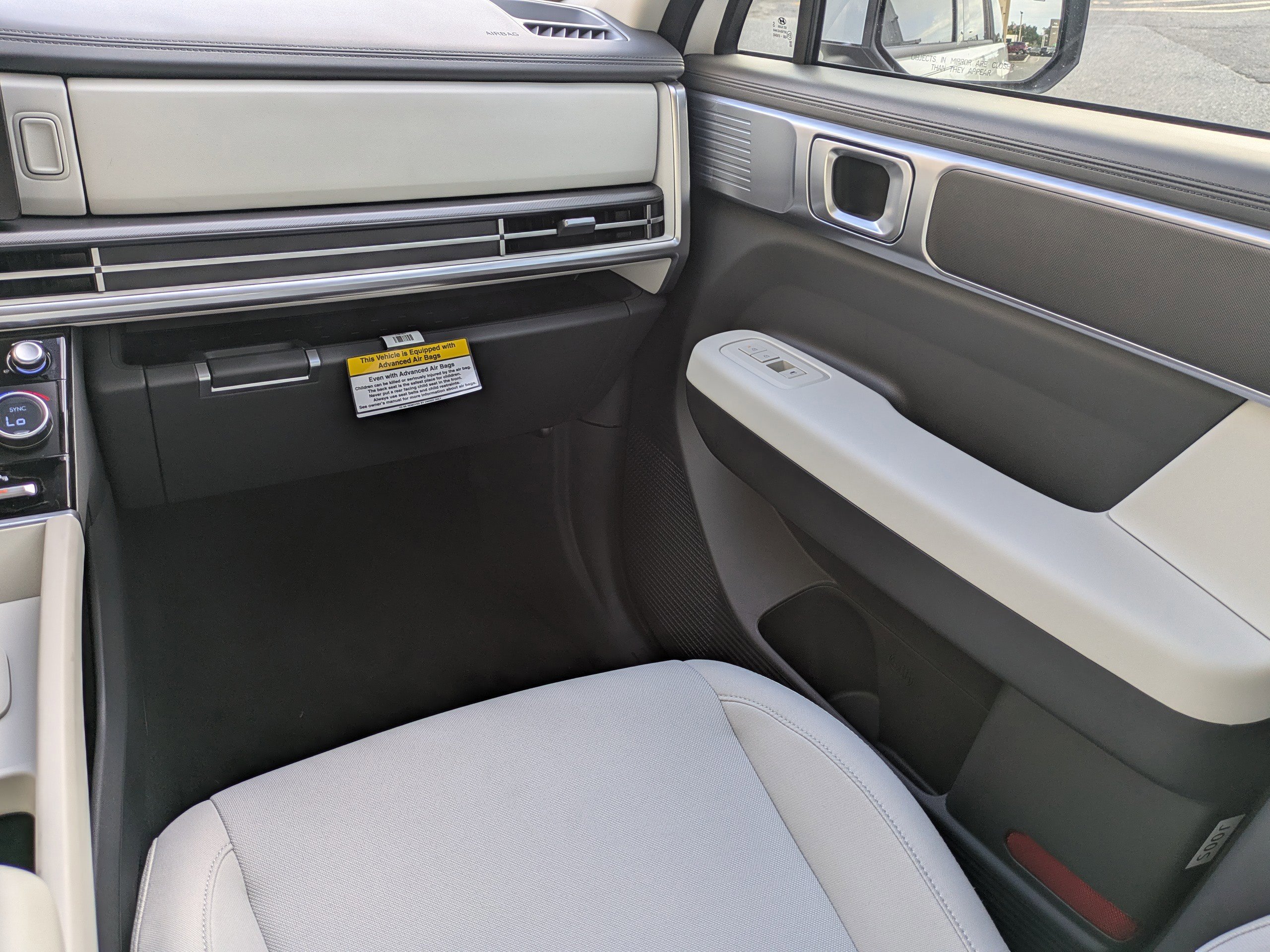 New 2026 Hyundai Santa Fe SE image 19