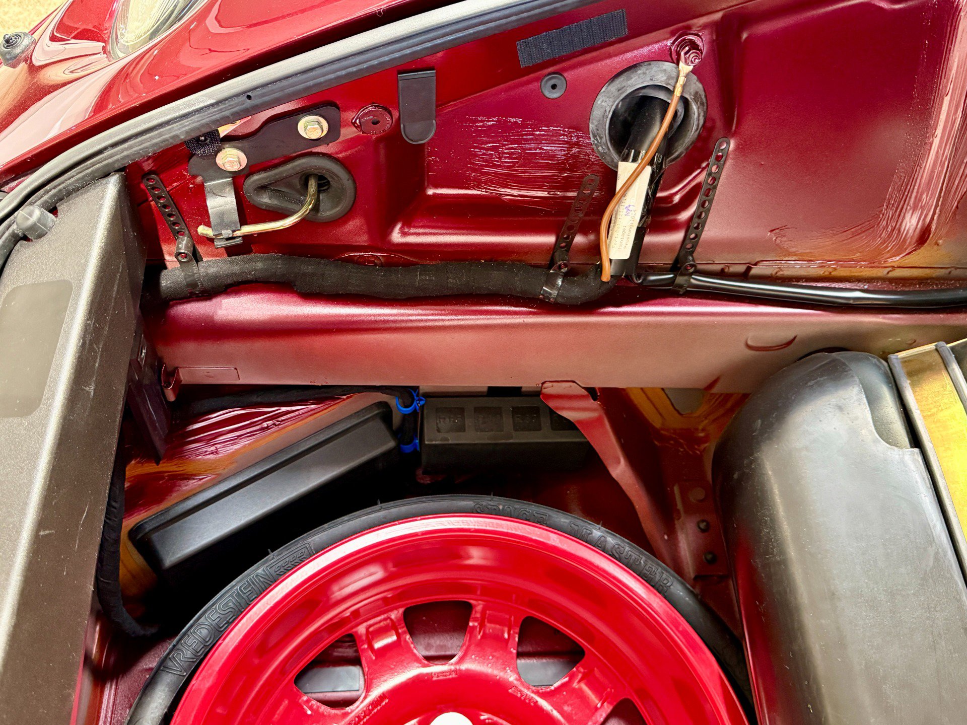 Used 1998 Porsche 911 Carrera S image 68