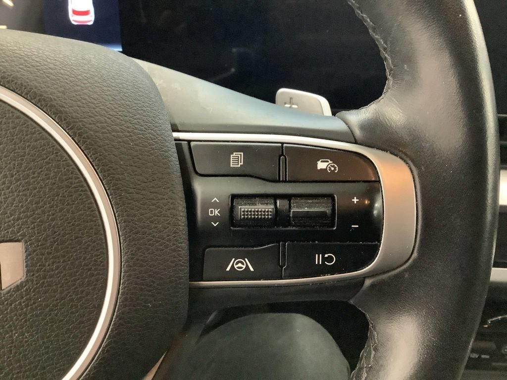 Certified 2023 Kia Sportage EX AWD/4WD image 13