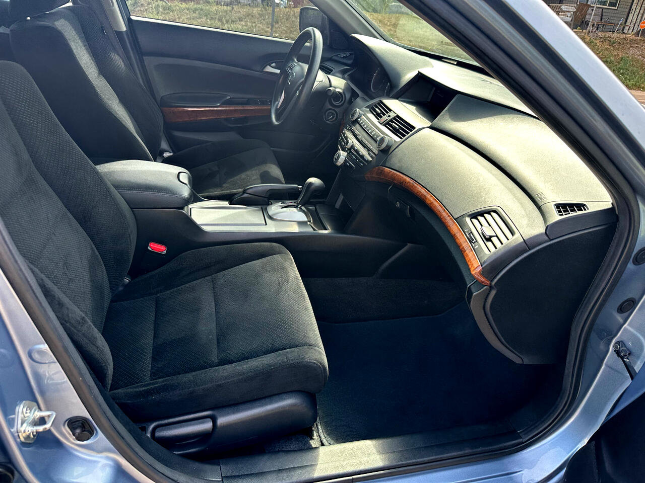 Used 2011 Honda Accord EX image 20