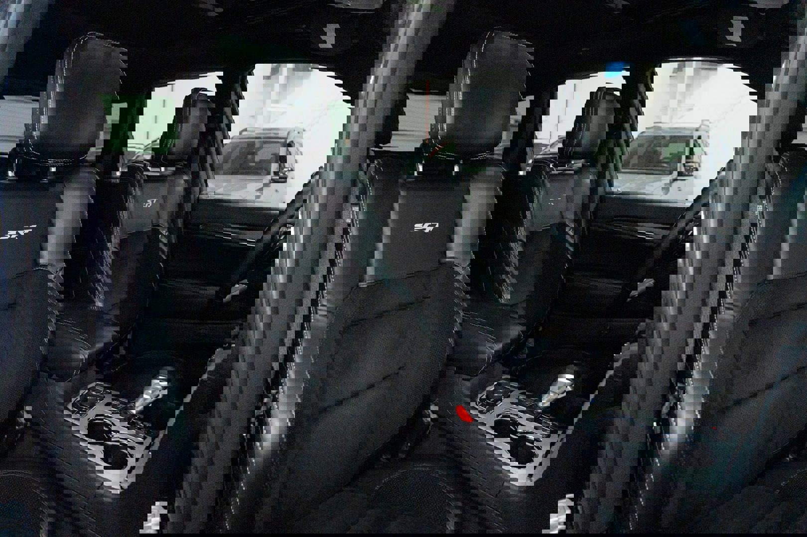 Used 2018 Jeep Grand Cherokee SRT w/ Trailer Tow Group IV image 28